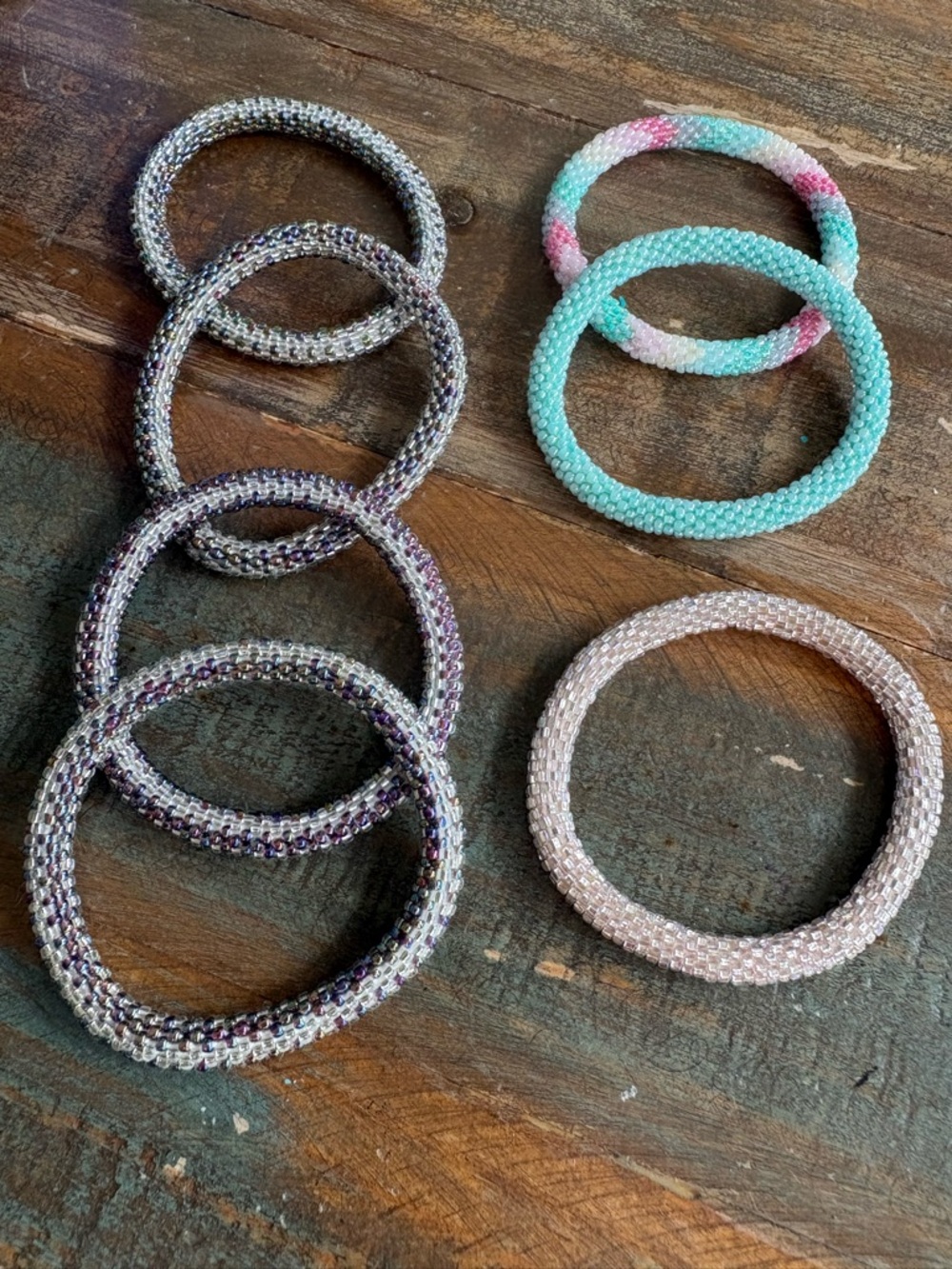 Set of 7 Sashka handmade beaded bracelets